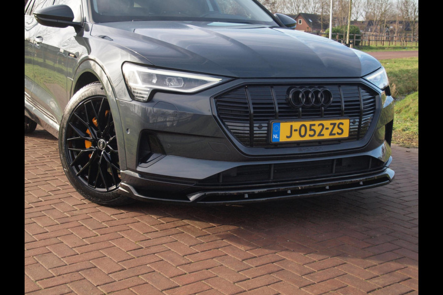 Audi e-tron 55 quattro Business edition 95 kWh | SOH 95% | 21 Inch | Camera | Apple Carplay | Sfeerverlichting | Stoelmemory |