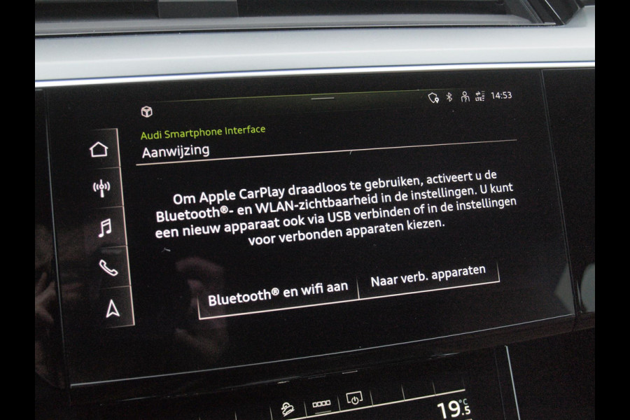 Audi e-tron 55 quattro Business edition 95 kWh | SOH 95% | 21 Inch | Camera | Apple Carplay | Sfeerverlichting | Stoelmemory |