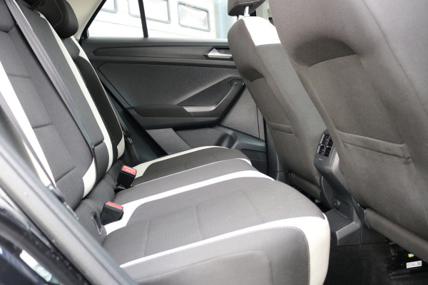 Volkswagen T-Roc 1.5 TSI Sport Xenon Led Virtuel cockpit Navi Pdc Bj:2020