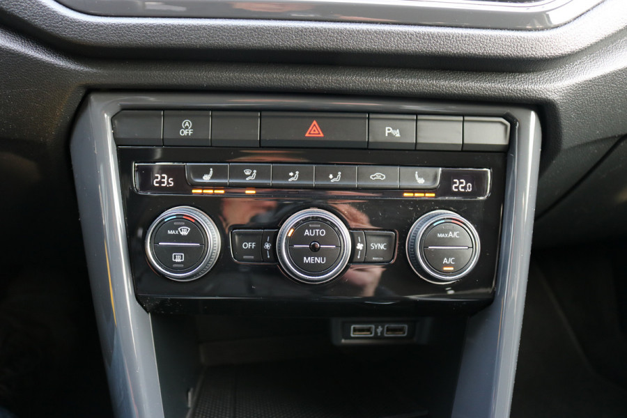 Volkswagen T-Roc 1.5 TSI Sport Xenon Led Virtuel cockpit Navi Pdc Bj:2020