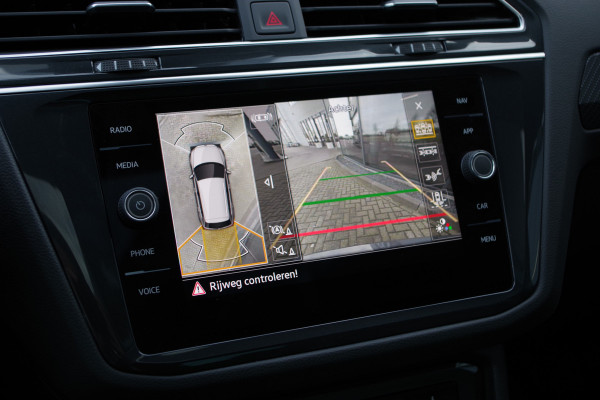 Volkswagen Tiguan 1.4 TSI 245 PK eHybrid R-Line Business PHEV, Panoramdak, Carplay, Adap. Cruise Control