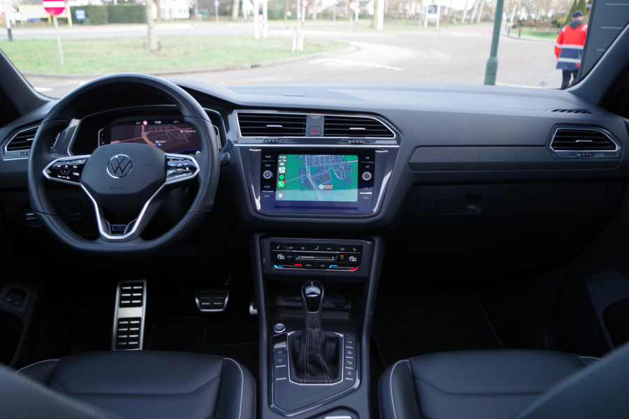 Volkswagen Tiguan 1.4 TSI 245 PK eHybrid R-Line Business PHEV, Panoramdak, Carplay, Adap. Cruise Control