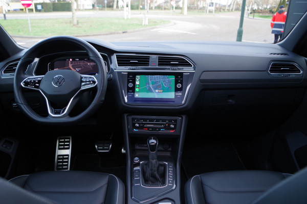 Volkswagen Tiguan 1.4 TSI 245 PK eHybrid R-Line Business PHEV, Panoramdak, Carplay, Adap. Cruise Control