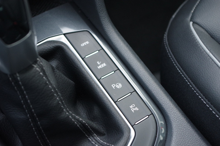 Volkswagen Tiguan 1.4 TSI 245 PK eHybrid R-Line Business PHEV, Panoramdak, Carplay, Adap. Cruise Control