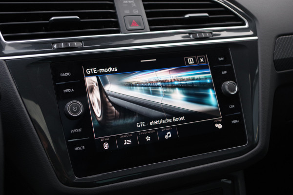 Volkswagen Tiguan 1.4 TSI 245 PK eHybrid R-Line Business PHEV, Panoramdak, Carplay, Adap. Cruise Control