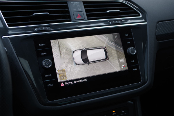 Volkswagen Tiguan 1.4 TSI 245 PK eHybrid R-Line Business PHEV, Panoramdak, Carplay, Adap. Cruise Control