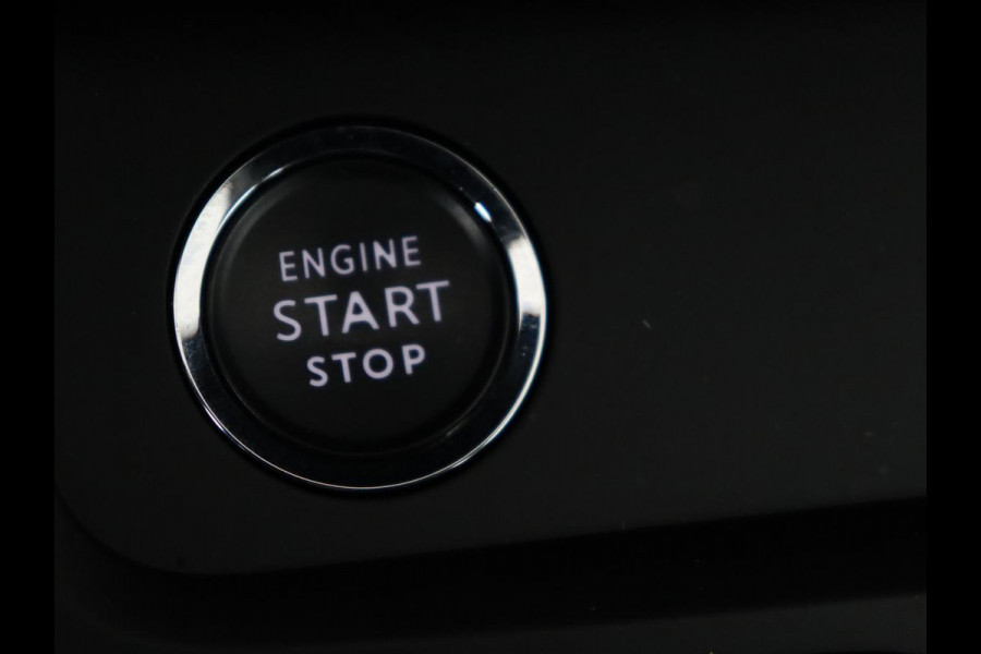 Citroën C5 Aircross 1.6 Plug-Hybrid 225 Business | Trekhaak | Camera | Carplay | Navigatie | Digital Cockpit | Parkeerhulp | Climate control | 18'' | Cruise control | Bluetooth | Dodehoek detectie