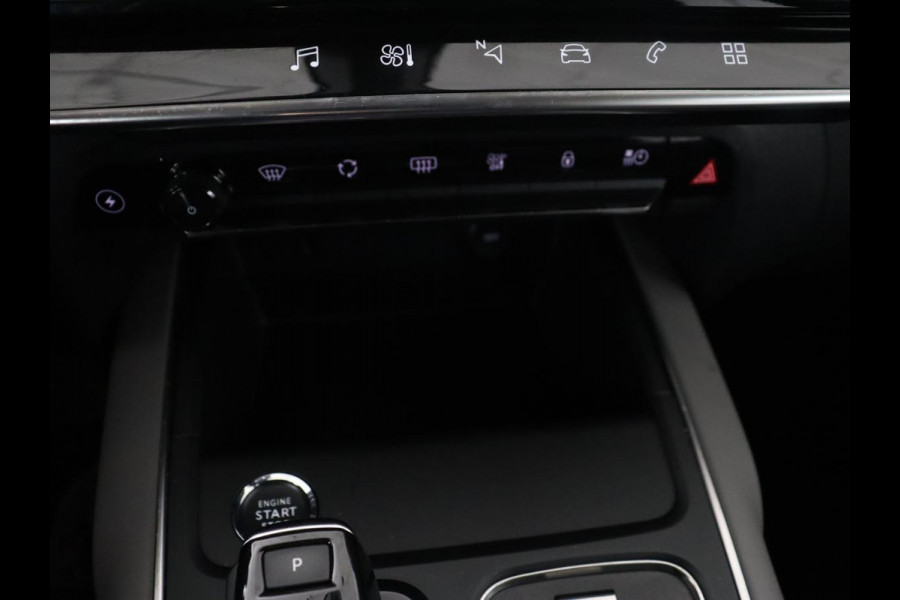 Citroën C5 Aircross 1.6 Plug-Hybrid 225 Business | Trekhaak | Camera | Carplay | Navigatie | Digital Cockpit | Parkeerhulp | Climate control | 18'' | Cruise control | Bluetooth | Dodehoek detectie