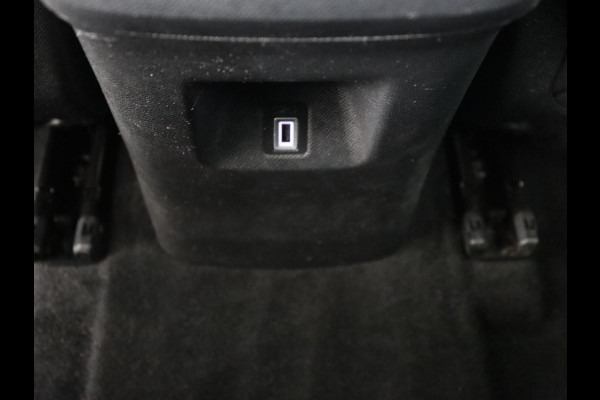 Citroën C5 Aircross 1.6 Plug-Hybrid 225 Business | Trekhaak | Camera | Carplay | Navigatie | Digital Cockpit | Parkeerhulp | Climate control | 18'' | Cruise control | Bluetooth | Dodehoek detectie