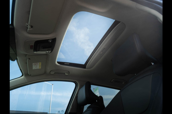 Kia Niro 1.6 GDi Hybrid DynamicPlusLine | Navigatie | Stoel en stuurverwarming