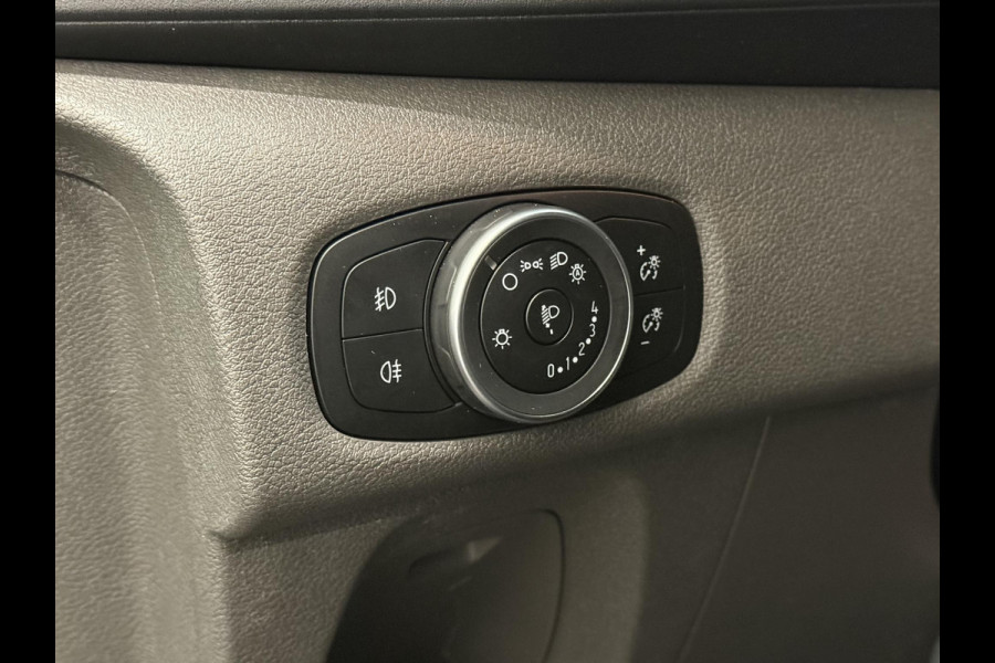 Ford Transit Custom 320 2.0 TDCI L2H1 170PK Sport Dubbele Cabine Aut. Airco ACC Bluetooth Navi Trekhaak