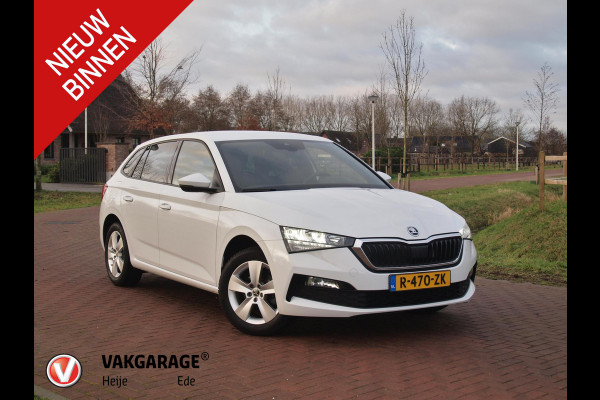Škoda SCALA 1.0 TSI Sport Business | Apple Carplay | Trekhaak | Parkeensensoren | Sportstoelen | NL-Auto |