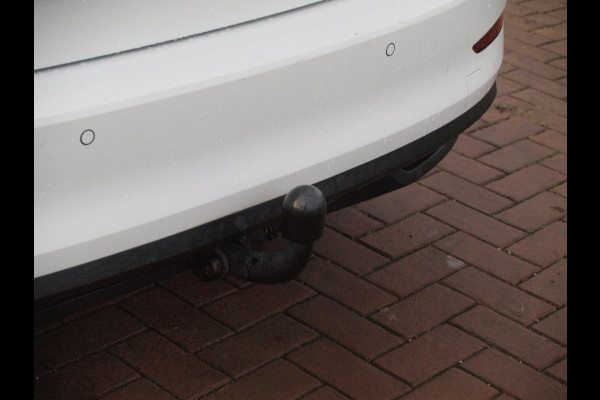 Škoda SCALA 1.0 TSI Sport Business | Apple Carplay | Trekhaak | Parkeensensoren | Sportstoelen | NL-Auto |