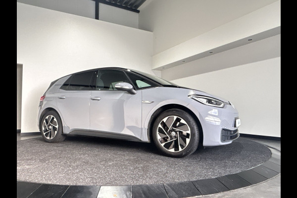 Volkswagen ID.3 Pro 58 kWh "18 inch Lichtmetalen Velgen | Zwart dak | Parkeersensoren