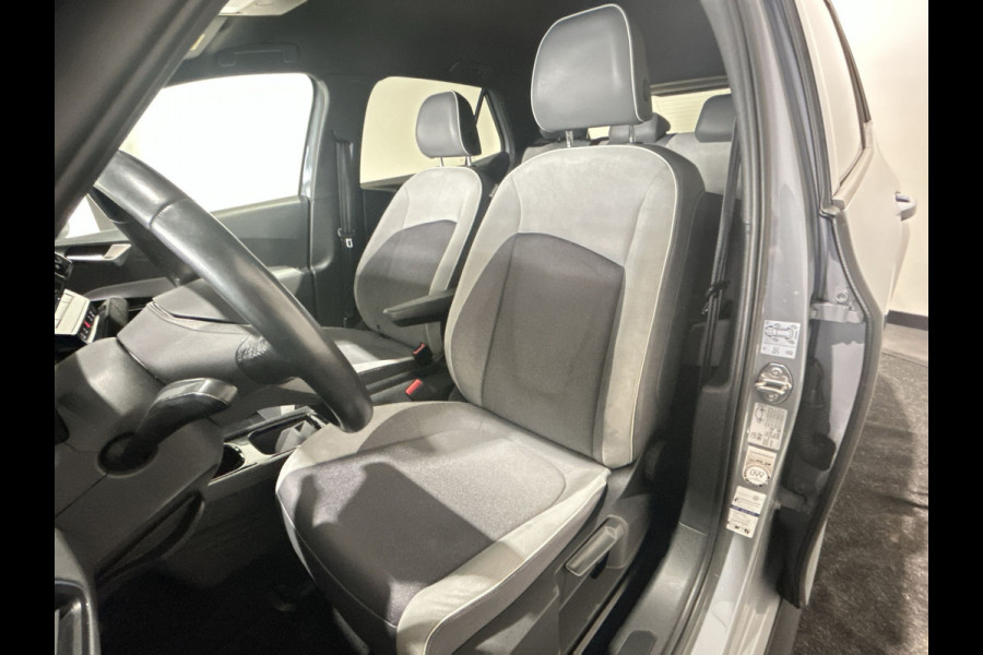 Volkswagen ID.3 Pro 58 kWh "18 inch Lichtmetalen Velgen | Zwart dak | Parkeersensoren