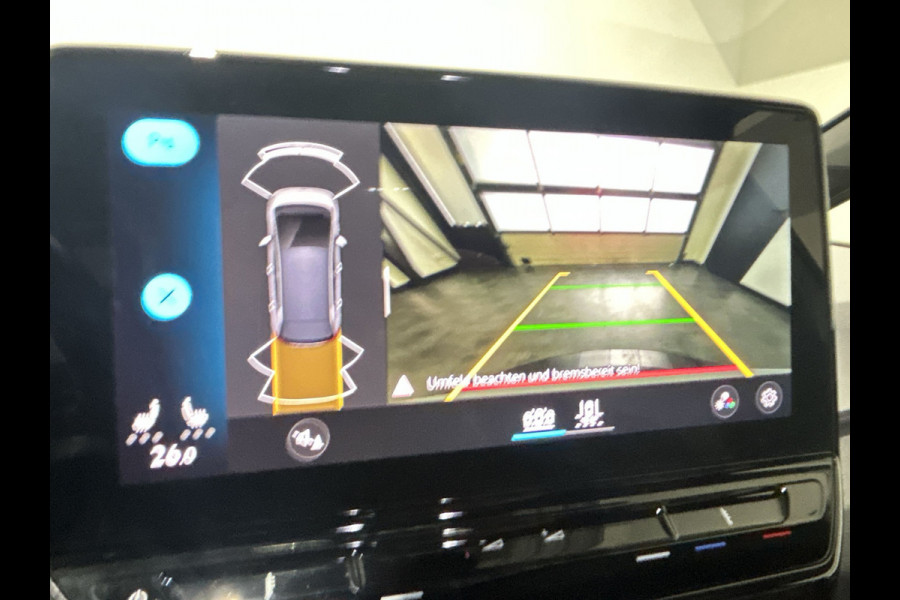 Volkswagen ID.3 Pro 58 kWh "18 inch Lichtmetalen Velgen | Zwart dak | Parkeersensoren