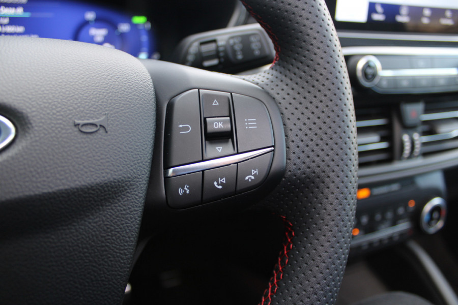 Ford Kuga 2.5 PHEV Graphite Tech Edition | Panoramadak | Trekhaak | BLIS | Full Options