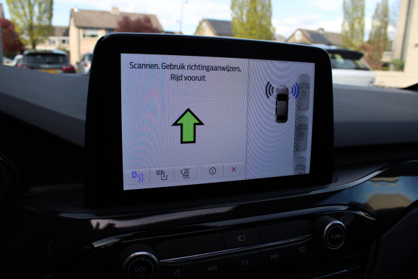 Ford Kuga 2.5 PHEV Graphite Tech Edition | Panoramadak | Trekhaak | BLIS | Full Options