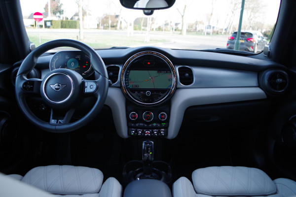 MINI Mini 2.0 179 PK Automaat Cooper S MINI Yours, Panoramadak, Harmon/Kardon, Leder