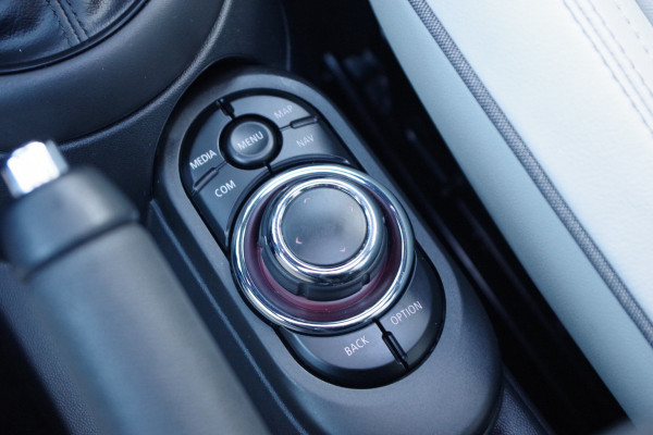 MINI Mini 2.0 179 PK Automaat Cooper S MINI Yours, Panoramadak, Harmon/Kardon, Leder