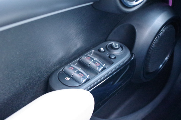 MINI Mini 2.0 179 PK Automaat Cooper S MINI Yours, Panoramadak, Harmon/Kardon, Leder