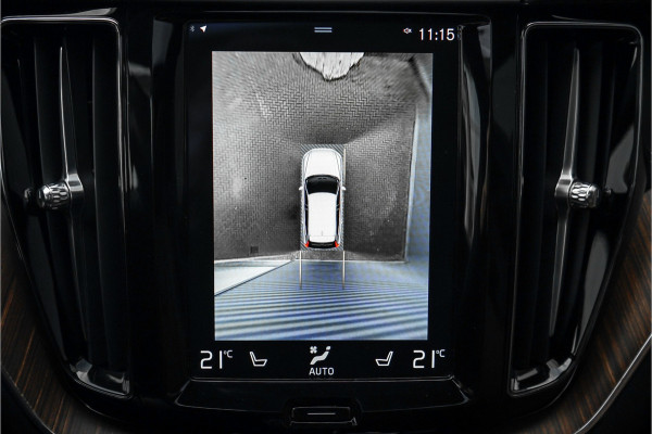 Volvo XC60 2.0 B5 Inscription Pano ACC H/K Leder HUD Trekhaak
