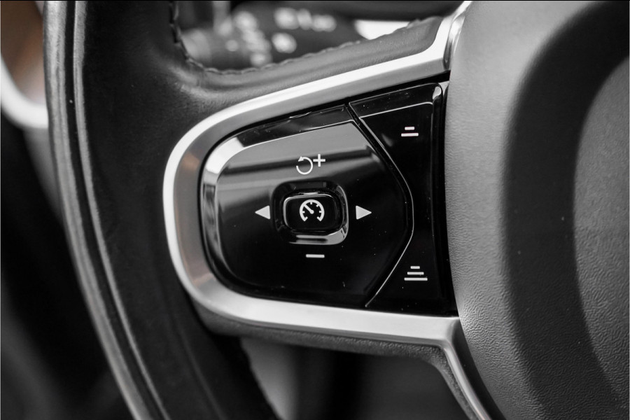 Volvo XC60 2.0 B5 Inscription Pano ACC H/K Leder HUD Trekhaak