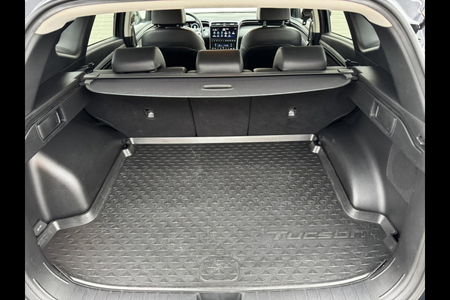 Hyundai Tucson 1.6 T-GDI HEV Adaptive cruise Climate control Stoelverwarming Full LED Keyless Apple / Android Camera