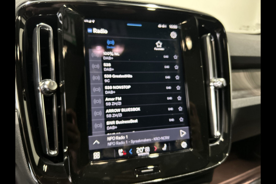 Volvo C40 Recharge Twin Ultimate 82 kWh Harman Kardon, elektr. stoelen met memory, elektr. achterklep, panorama glasdak wordt verwacht