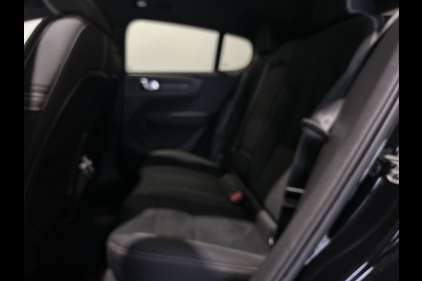 Volvo C40 Recharge Twin Ultimate 82 kWh Harman Kardon, elektr. stoelen met memory, elektr. achterklep, panorama glasdak wordt verwacht