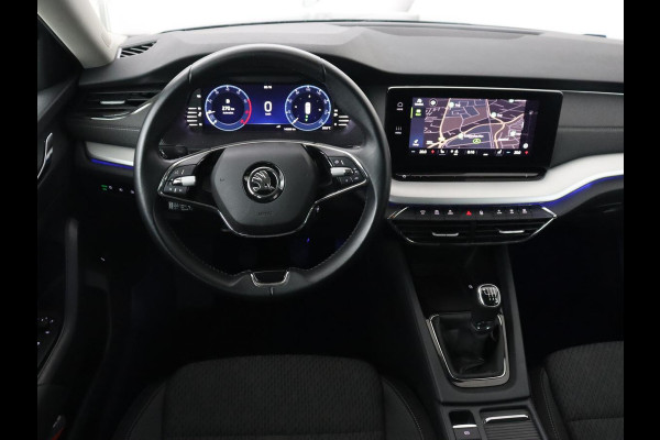 Škoda Octavia 1.0 TSI Business Edition Plus | Stoelverwarming | Adaptive cruise | Trekhaak | Carplay | Sfeerverlichting | Navigatie | Keyless | Full LED | Parkeerhulp | Climate control