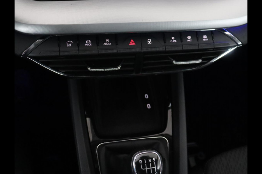 Škoda Octavia 1.0 TSI Business Edition Plus | Stoelverwarming | Adaptive cruise | Trekhaak | Carplay | Sfeerverlichting | Navigatie | Keyless | Full LED | Parkeerhulp | Climate control