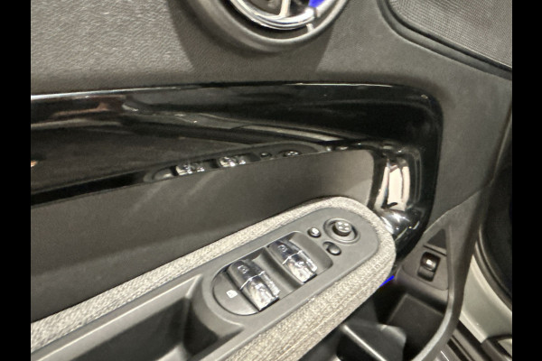 MINI Countryman 1.5 Cooper S E ALL4 Untamed Edition HUD Display | Verwarmde voorruit | Elektrische stoelen