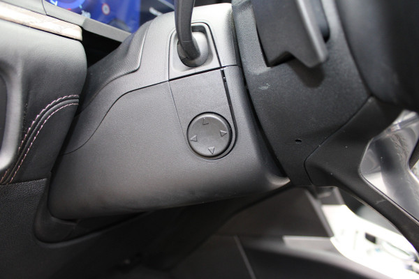 Ford Explorer 3.0 V6 EcoBoost PHEV Platinum | Panoramadak | Leder | Massage | B&O