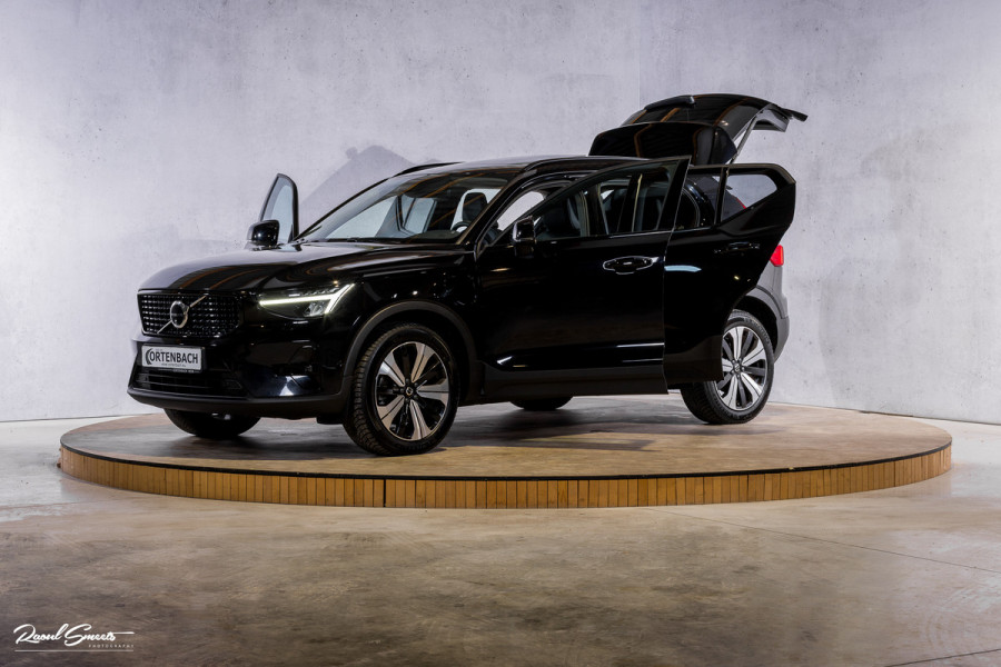 Volvo XC40 1.5 T5 Plug-in hybrid Ultimate Dark | Panorama dak | Adaptieve cruise | Blis | Memory | Harman Kardon |