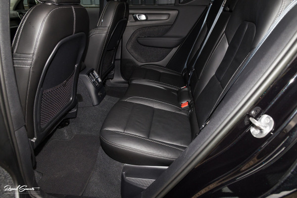 Volvo XC40 1.5 T5 Plug-in hybrid Ultimate Dark | Panorama dak | Adaptieve cruise | Blis | Memory | Harman Kardon |