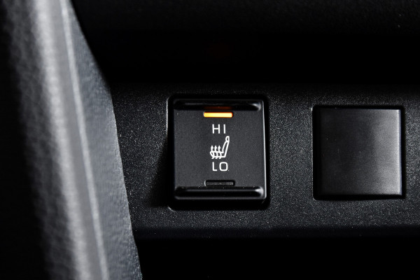 Toyota Yaris Cross 1.5 Hybrid 130 GR Sport | Dig.Cockpit | Adapt.Cruise | Head-up | Stoel+Stuurverw. | 360 Camera | PDC + NAV + App.Connect (Draadloos) | ECC | LM 18" | 9816