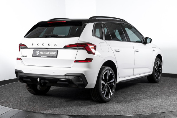 Škoda Kamiq 1.5 TSI 150 PK Monte Carlo - Automaat | Pano | Elek. Trekhaak | Dig. Cockpit | Cruise | Stoelverw. | Camera | PDC | NAV + App. Connect | ECC |  LM 18" | 0971