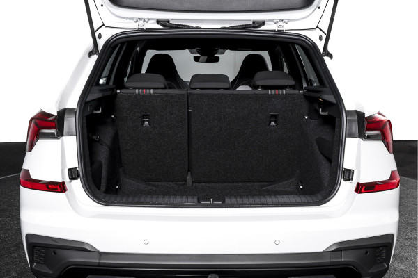 Škoda Kamiq 1.5 TSI 150 PK Monte Carlo - Automaat | Pano | Elek. Trekhaak | Dig. Cockpit | Cruise | Stoelverw. | Camera | PDC | NAV + App. Connect | ECC |  LM 18" | 0971