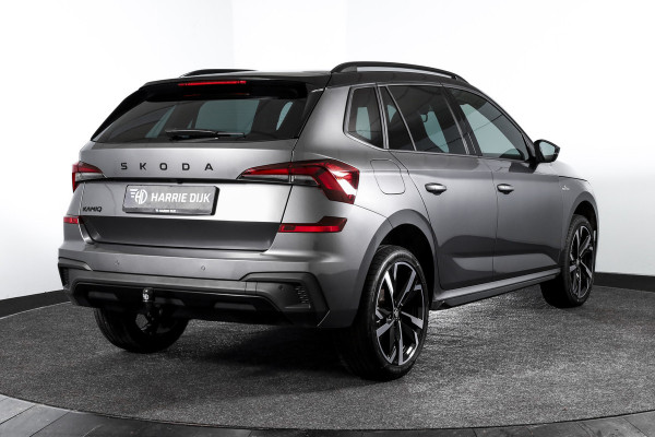 Škoda Kamiq 1.5 TSI 150 PK Monte Carlo - Automaat | Pano | Elek. Trekhaak | Dig. Cockpit | Cruise | Stoelverw. | Camera | PDC | NAV + App. Connect | ECC |  LM 18" | 7442