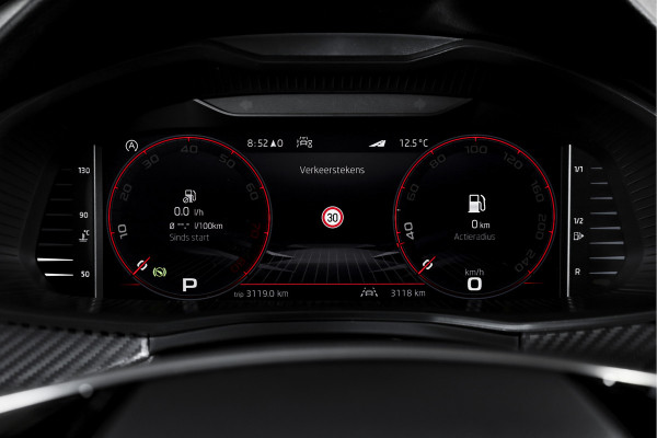 Škoda Kamiq 1.5 TSI 150 PK Monte Carlo - Automaat | Pano | Elek. Trekhaak | Dig. Cockpit | Cruise | Stoelverw. | Camera | PDC | NAV + App. Connect | ECC |  LM 18" | 7442