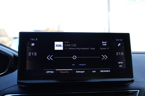 Peugeot 3008 1.2 PureTech GT Trekhaak | Navigatie | Adaptieve cruise