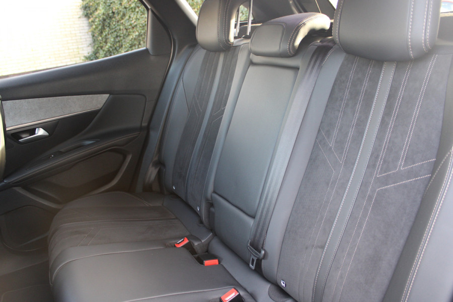 Peugeot 3008 1.2 PureTech GT Trekhaak | Navigatie | Adaptieve cruise