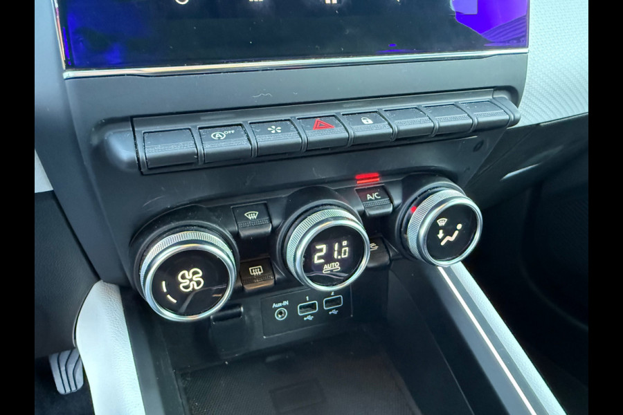 Renault Clio 1.0 TCe Intens - Groot Navi - Climate - Camera - Parkeerhulp - Org.NL