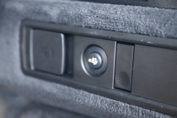 BMW X5 xDrive45e M | 394PK | Luchtvering | Head-up | Massage | M-Stoelen | Sfeerverlichting | Keyless-go | Stoelkoeling | Trekhaak | 20