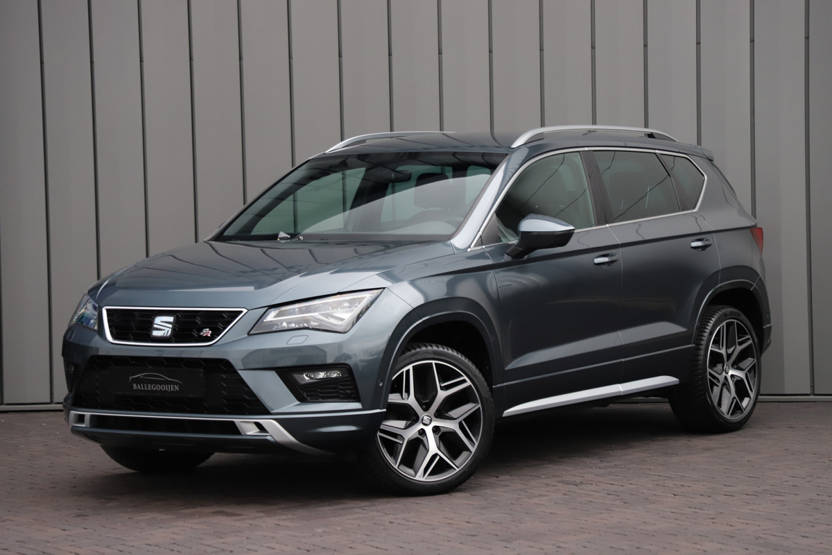 Seat Ateca 1.4 EcoTSI FR Business Intense | DSG7 | 150PK | Keyless-go | Beats audio | Stoelverwarming | Trekhaak | Carplay | Camera | 2018.