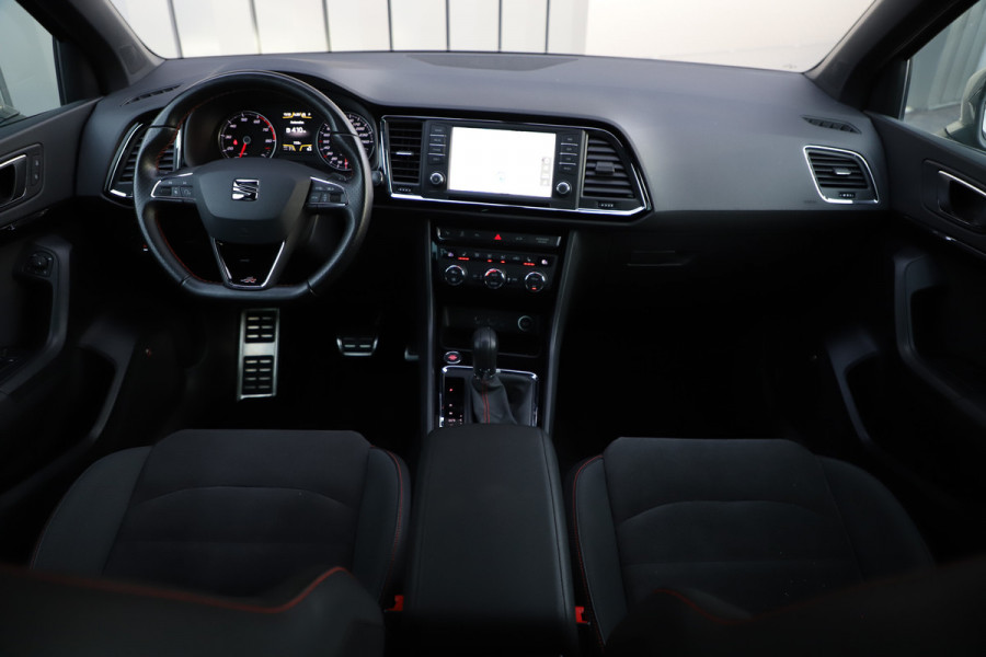 Seat Ateca 1.4 EcoTSI FR Business Intense | DSG7 | 150PK | Keyless-go | Beats audio | Stoelverwarming | Trekhaak | Carplay | Camera | 2018.