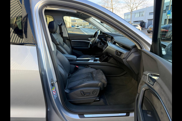 Audi e-tron Sportback 55 Quattro S edition 95 kWh LEER/PANO