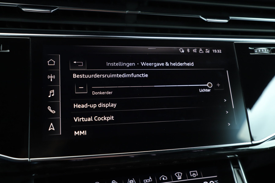 Audi Q8 55 TFSI quattro Pro Line S | 340PK | Luchtvering | Achterasbesturing | Head-up | Memory | B&O | Sfeerverlichting | Keyless-go |