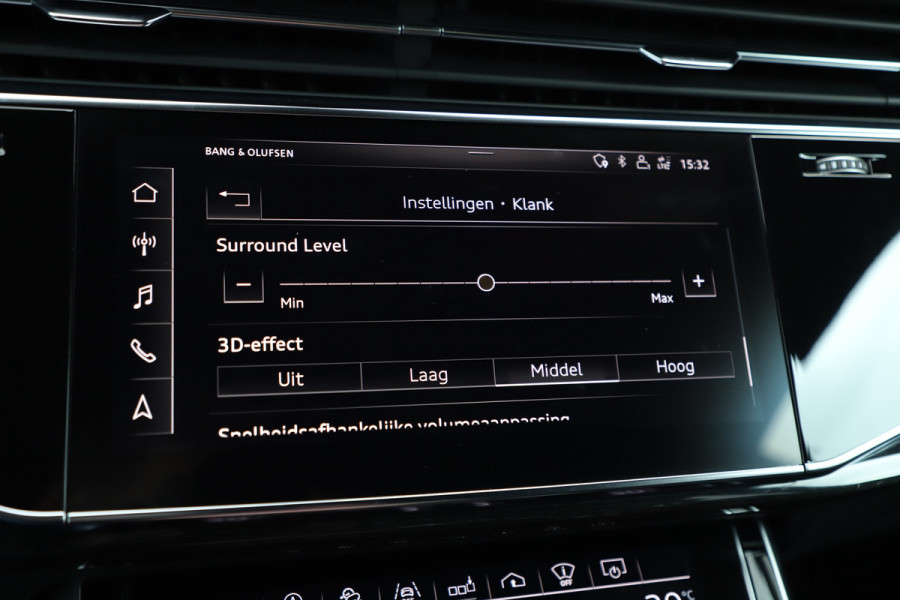 Audi Q8 55 TFSI quattro Pro Line S | 340PK | Luchtvering | Achterasbesturing | Head-up | Memory | B&O | Sfeerverlichting | Keyless-go |